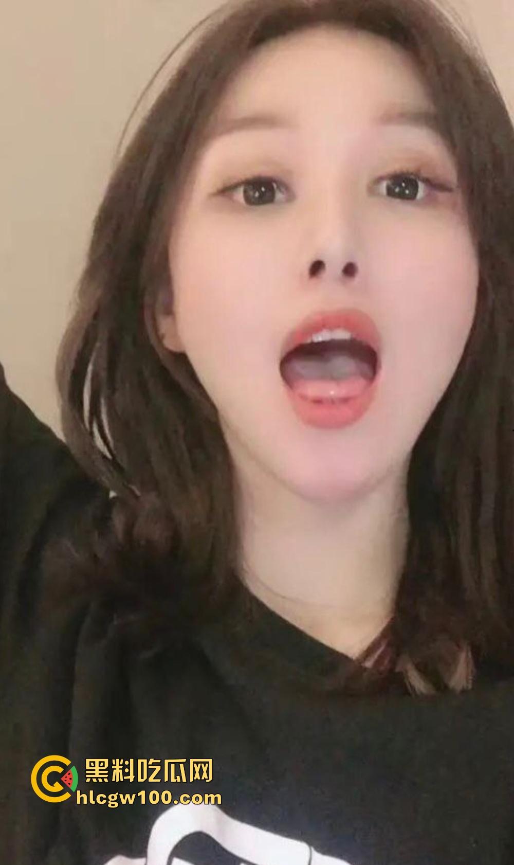 合肥小表姑成骚浪尤物,比我大几岁的小少妇,从矜持到主动求操,骚穴水多粘嘴,内射多次都快怀孕了!-1