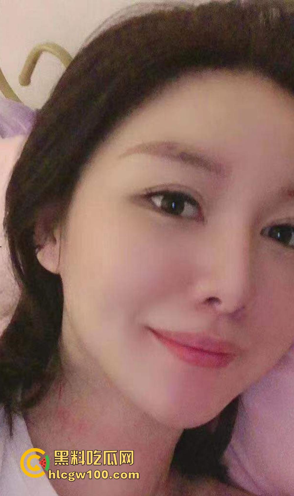 合肥小表姑成骚浪尤物,比我大几岁的小少妇,从矜持到主动求操,骚穴水多粘嘴,内射多次都快怀孕了!-6