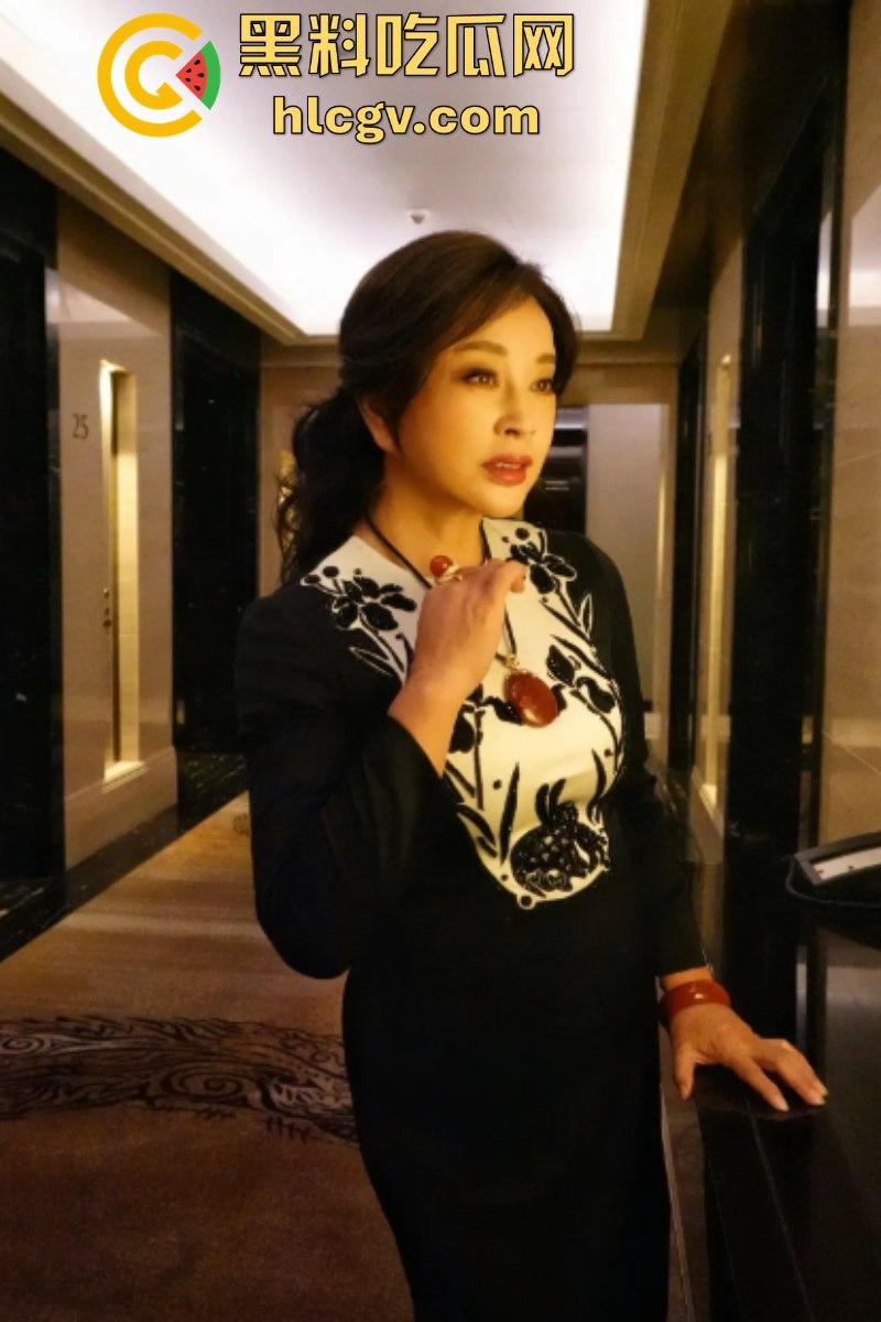 著名女星刘晓庆出轨实锤被曝光 人老心不老 大尺度暧昧聊天语音流出-9