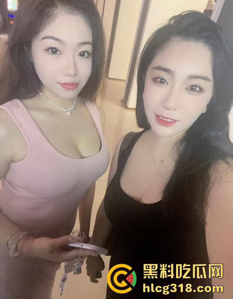 恒大地产母女双飞，湖南衡阳极品母女，为了业绩被金主爸爸双飞轮操，双嘴吃鸡爽到上天啊！-3