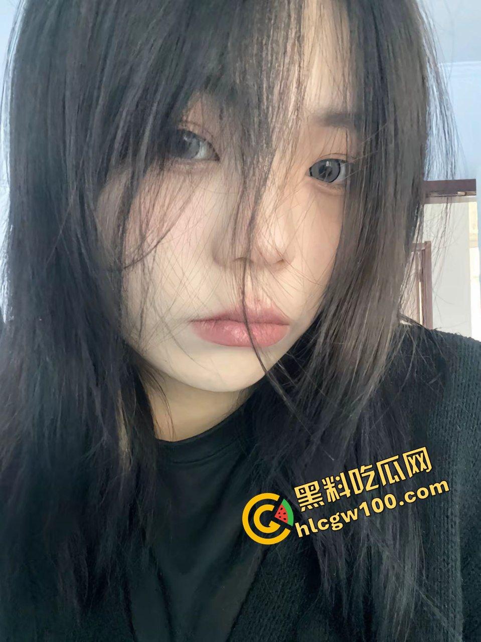 吉林铁道职业学院反差骚鸡女大『晨曦』骚气纹身露奶勾引大哥 激情做爱插逼 骚话连篇！原创撸点爆满流出！-2