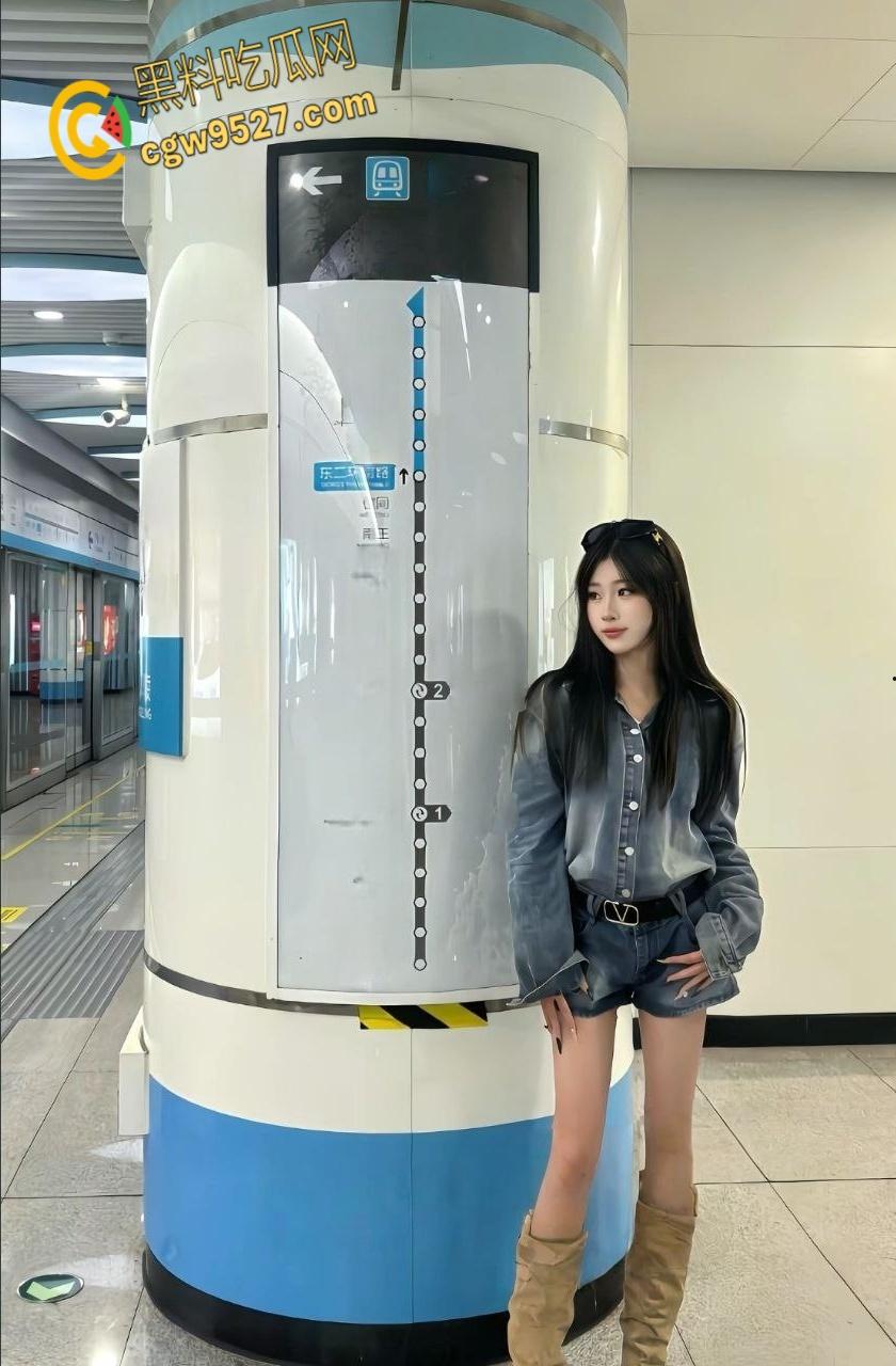 河北经贸大学校花【刘一宁】,情趣女仆蒙眼口交,户外楼道口交,清纯少女被调教成极品小母狗 !-1