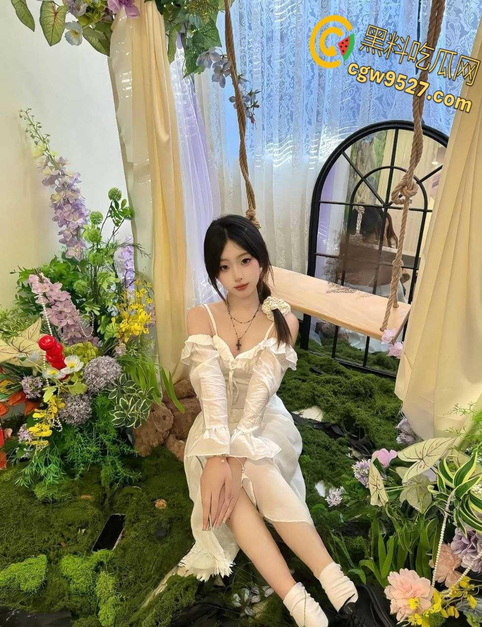 河北经贸大学校花【刘一宁】,情趣女仆蒙眼口交,户外楼道口交,清纯少女被调教成极品小母狗 !-2