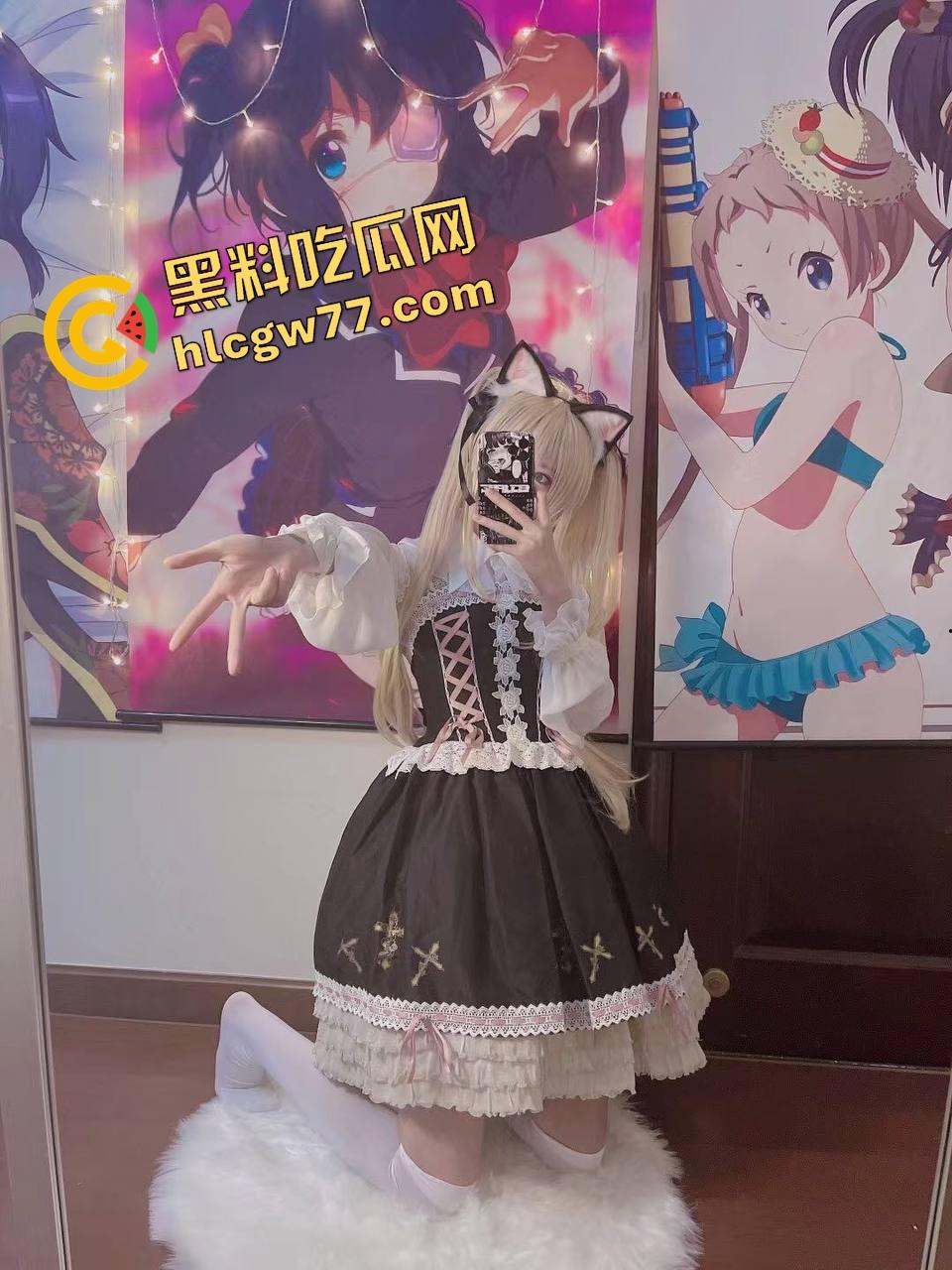 四川美术学院极品女大学生『欧阳颜』闷骚自拍流出  36D巨乳翘臀 粉嫩骚穴湿成水帘洞！-6