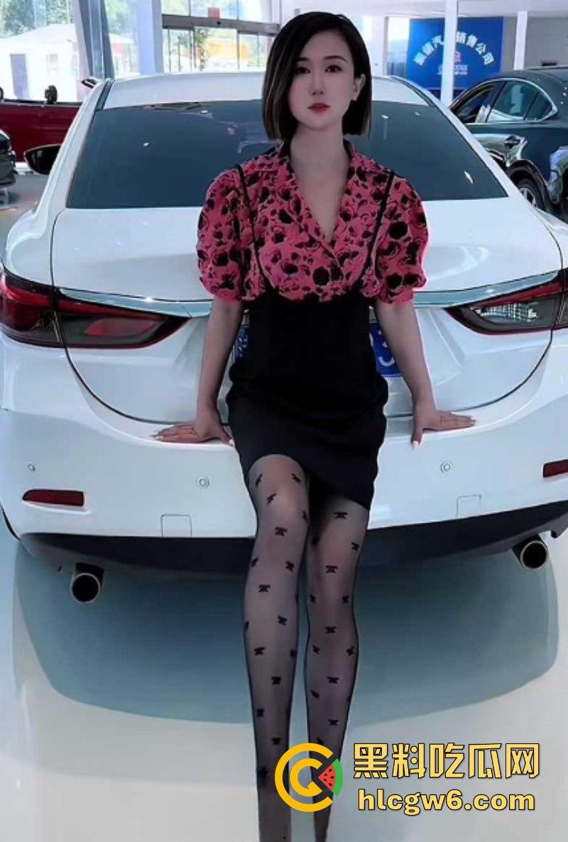 抖音网红【九梦】二手车行风骚老板娘 成为富豪车主性奴玩物 自慰扣穴迎接肉棒插入 露骨自拍曝光!-9