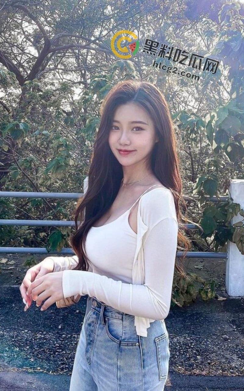 台湾外围女神5000元一次！白虎嫩穴超高颜值，活好到让人欲罢不能-7