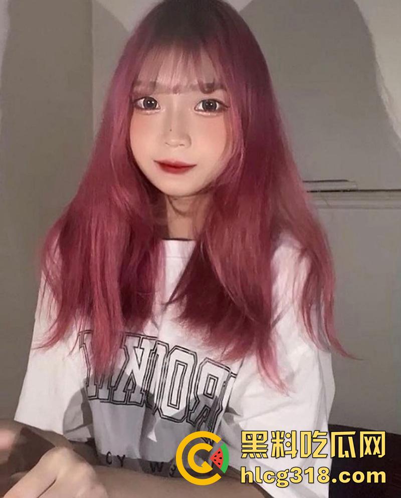 山西大学异物癖母狗【王思琴】,只要一看到粉色就会发骚,一个粉色尾巴肛塞,就能把她变成性奴!-1