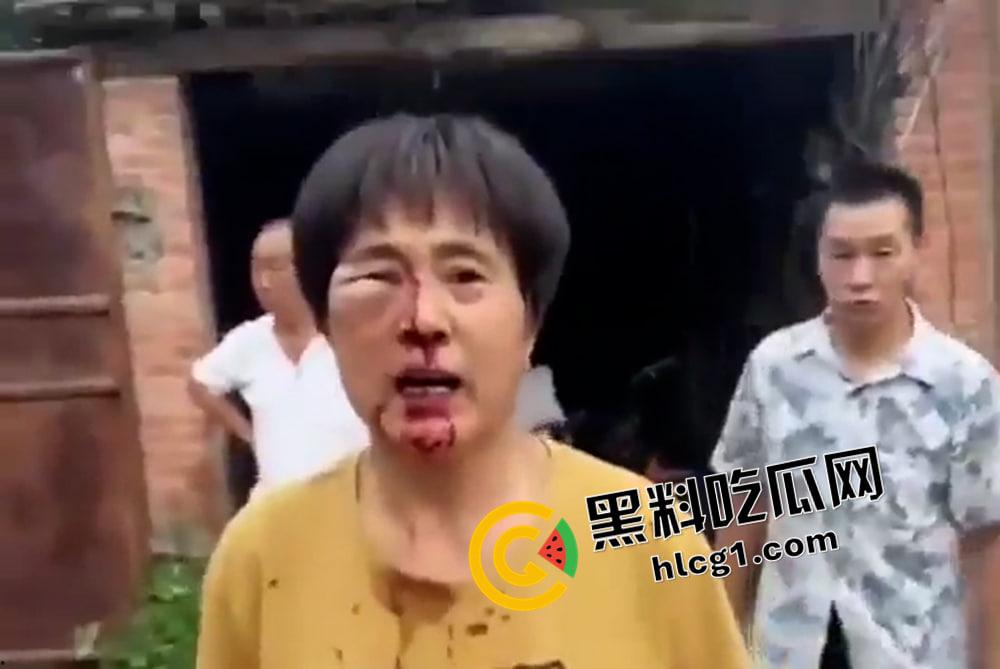 全网删帖的真战狼！东海舰队海军官兵回家探亲遭遇强拆被打 吴京来了都要连夜跑路！-2