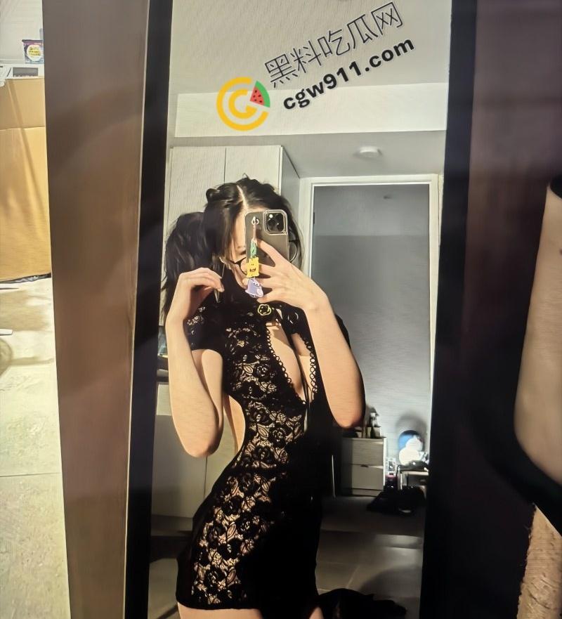 上海风骚名媛刘伊娜化身极致尤物，遭神秘金主疯狂宠爱！深夜酒店火辣春光，令人心驰神往-6