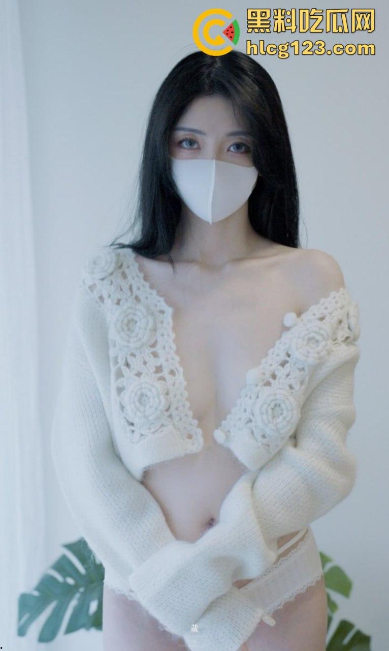 HongKongDoll玩偶姐姐「秋日清晨」9月最新写真重磅回归！清晨含住大屌的画面依旧经典，瓜友速来围观！-12