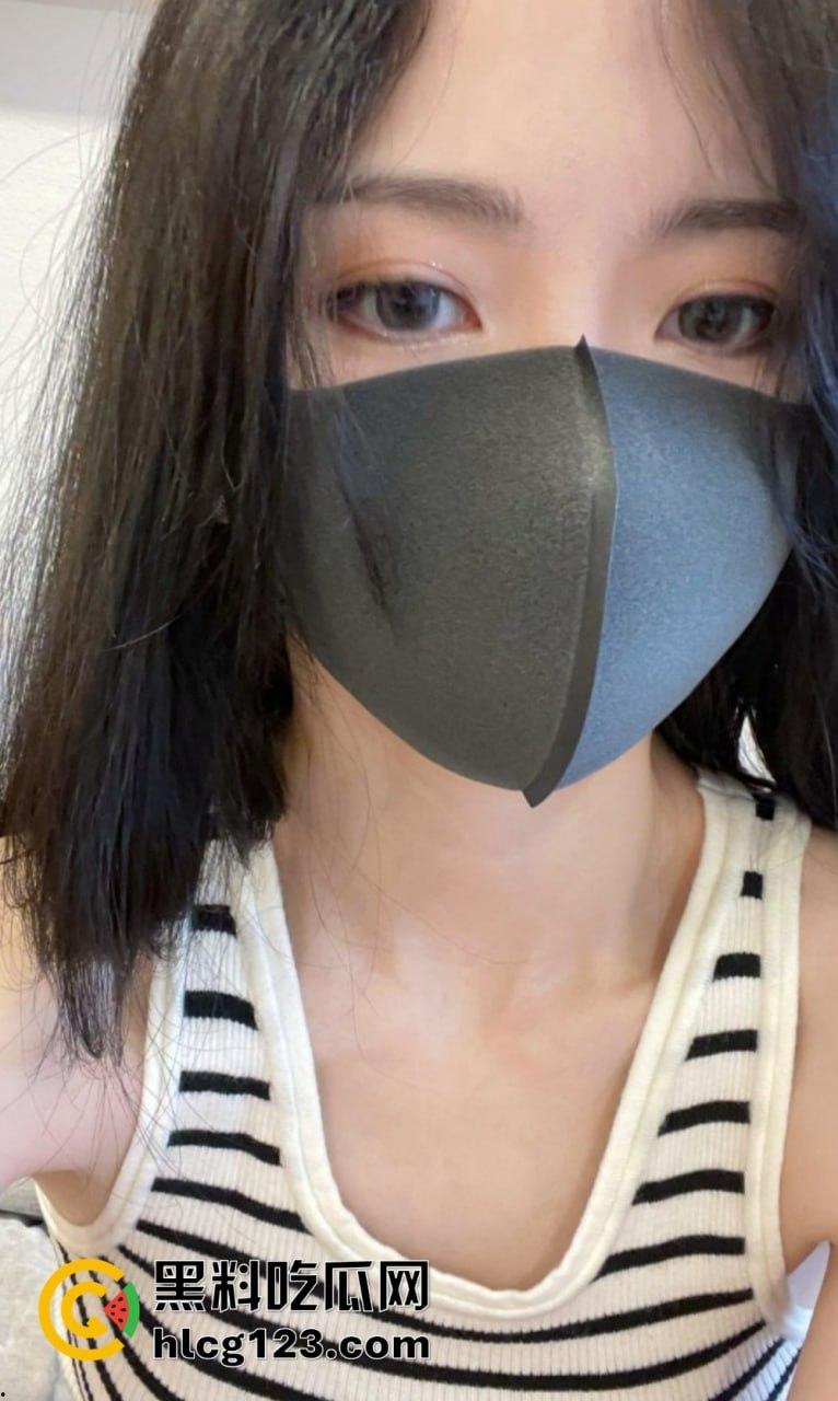 HongKongDoll玩偶姐姐「秋日清晨」9月最新写真重磅回归！清晨含住大屌的画面依旧经典，瓜友速来围观！-39