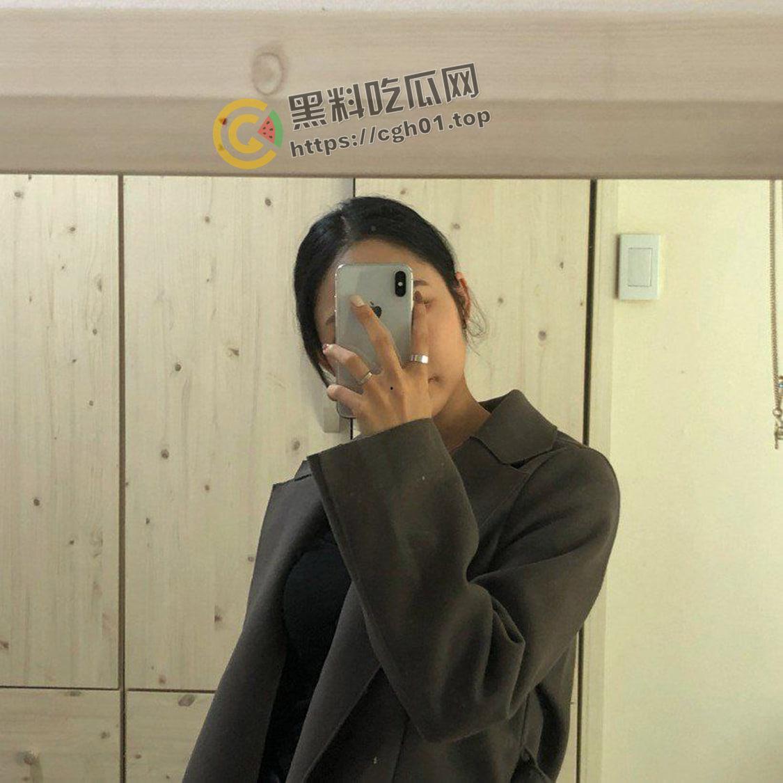 南韩美女健身教练  极品身材 身上写满字被肌肉男爆操 完美的韩国棒子肉便器-9