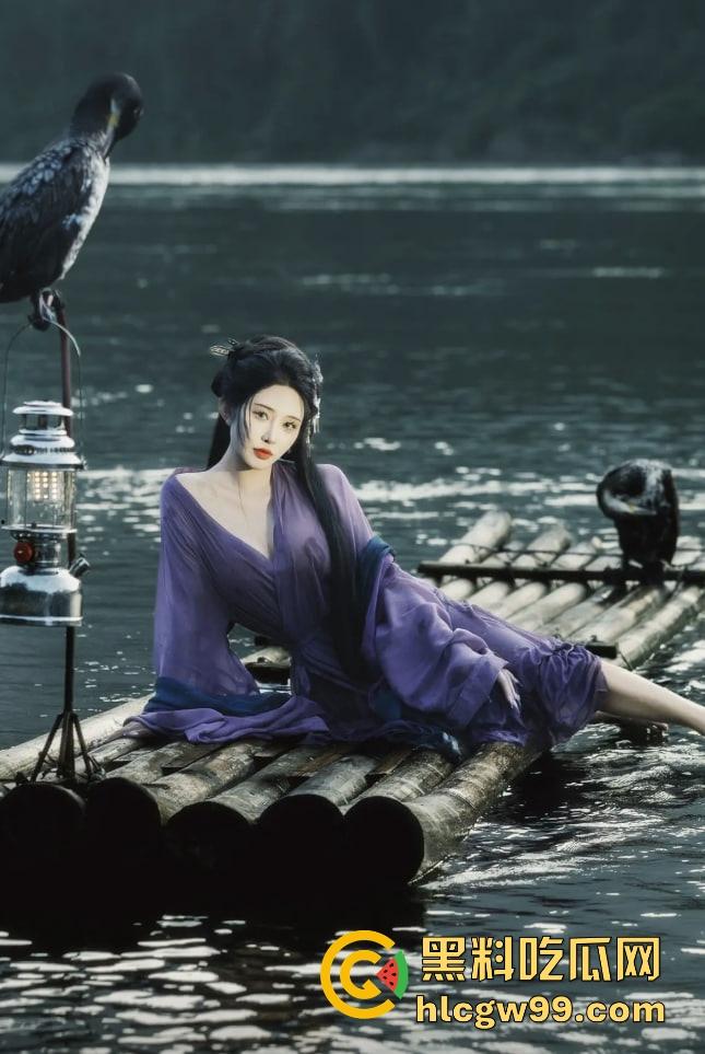 500万粉丝健身网红【宋昱欣】性爱抠逼视频流出，豪乳蜂腰翘臀第二弹，纹身实锤本人，健身是为了下海！-6