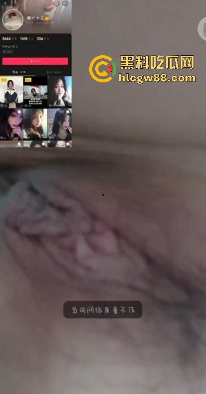 辽宁师范大学钢琴艺考生【刘小萌】高中时期裸聊视频被曝光 小小年纪就骚性大发的母狗 内容炸裂！-14