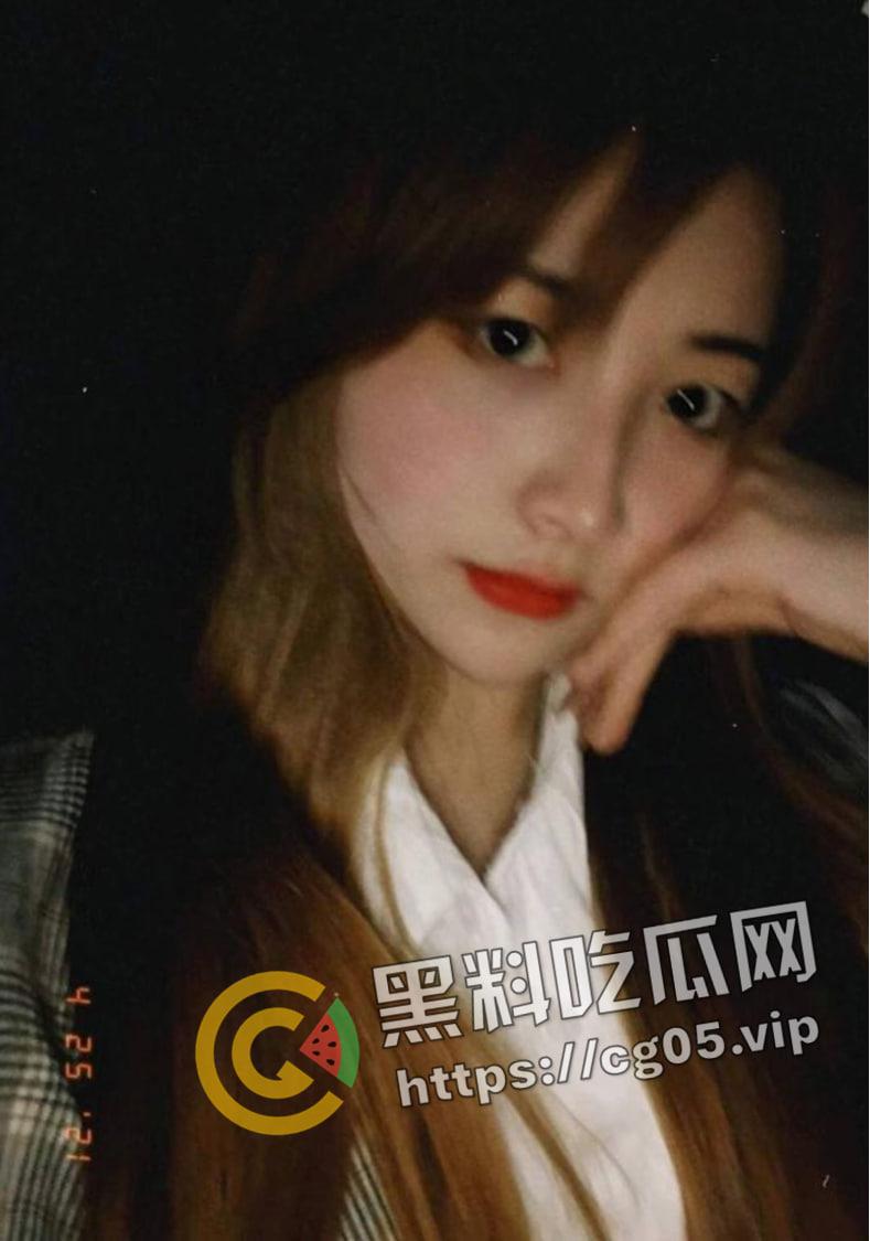 连云港护士【徐璐】被前男友爆出和院长偷情 一对挺拔的白兔把院长迷的不行 叫声爽撸-4