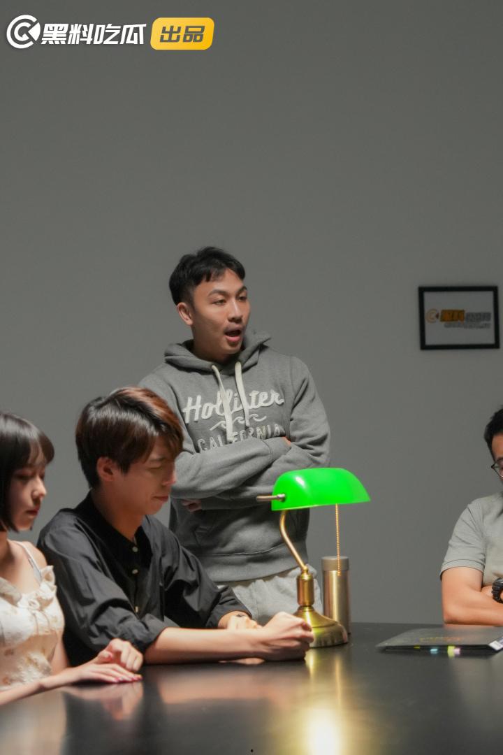 《疯狂小杨哥之三只羊的淫乱秘辛》正片第八集+幕后花絮  每日一集！精彩不断！-4