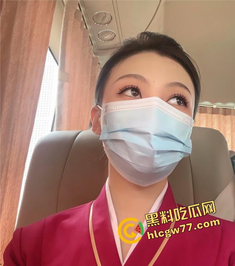 南航空姐变身福利姬,线下酒店金主狂干举牌互动,中出高清画面曝光,一炮5K比飞工资快多了!-1