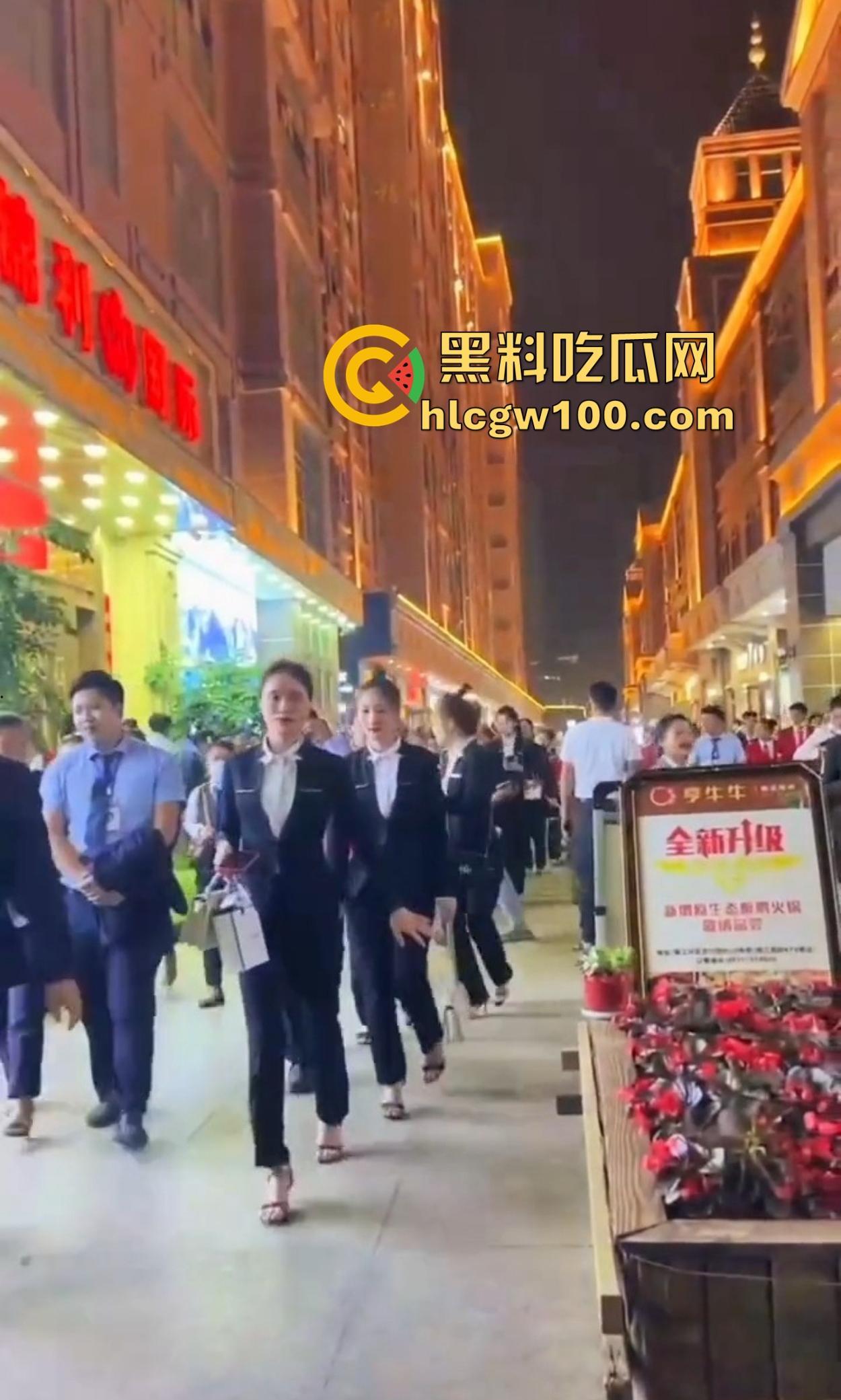 缅甸小姐姐的日常曝光,下班后颜值在线可甜可辣,生活不仅是开火车,瓜友速来当评委,看看缅甸妹子美到几分!-10