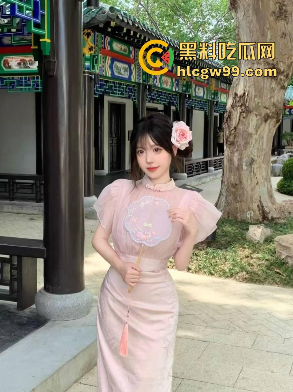 大学生寒假异地久别重逢,见面就开干,满房都是爱液和喘息,从床干到地,抱着不撒手猛猛干久别胜新婚!-5