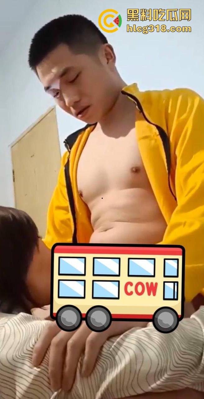 新型职业美团外送男模，下单急到加小费可满足性欲，180黑皮体育生为你服务，都发展成这样了吗？-2