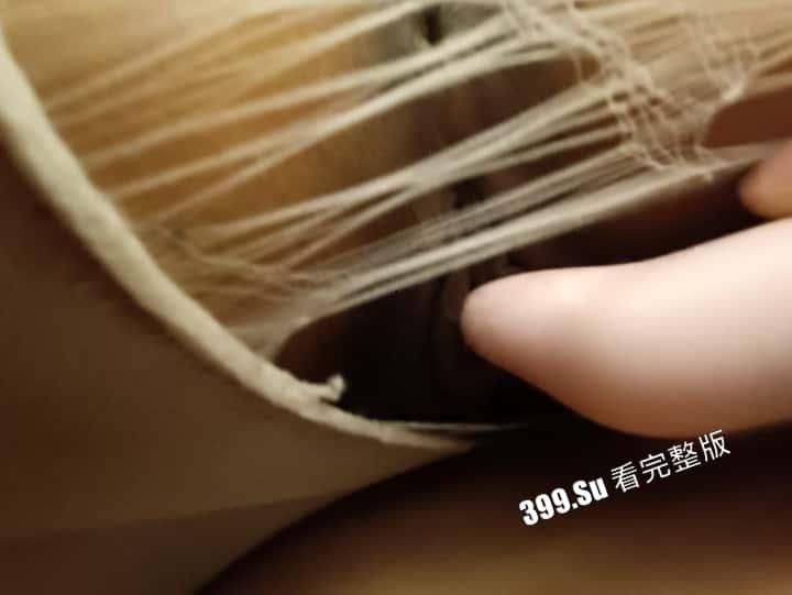 和在校纹身小母狗聊天记录曝光  用立秋的第一杯奶茶换立秋的第一炮  瓜友们来学一下-43