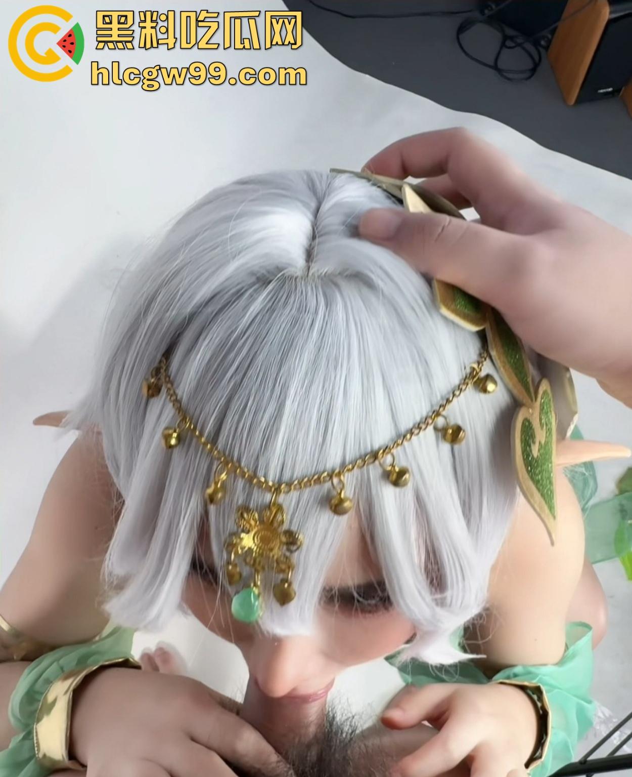 可盐可甜巨乳福利姬【Dreamtamu】COS私拍收费尺度炸裂，上下洞齐开，终究是金主的专属母狗！-11