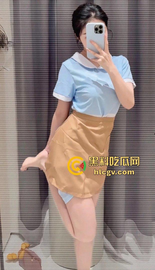 空姐都没这骚！好利来黑丝小姐姐被玩疯了！工装直接干成情趣服，肉丝长腿一顿爆操，想想都上头！-34