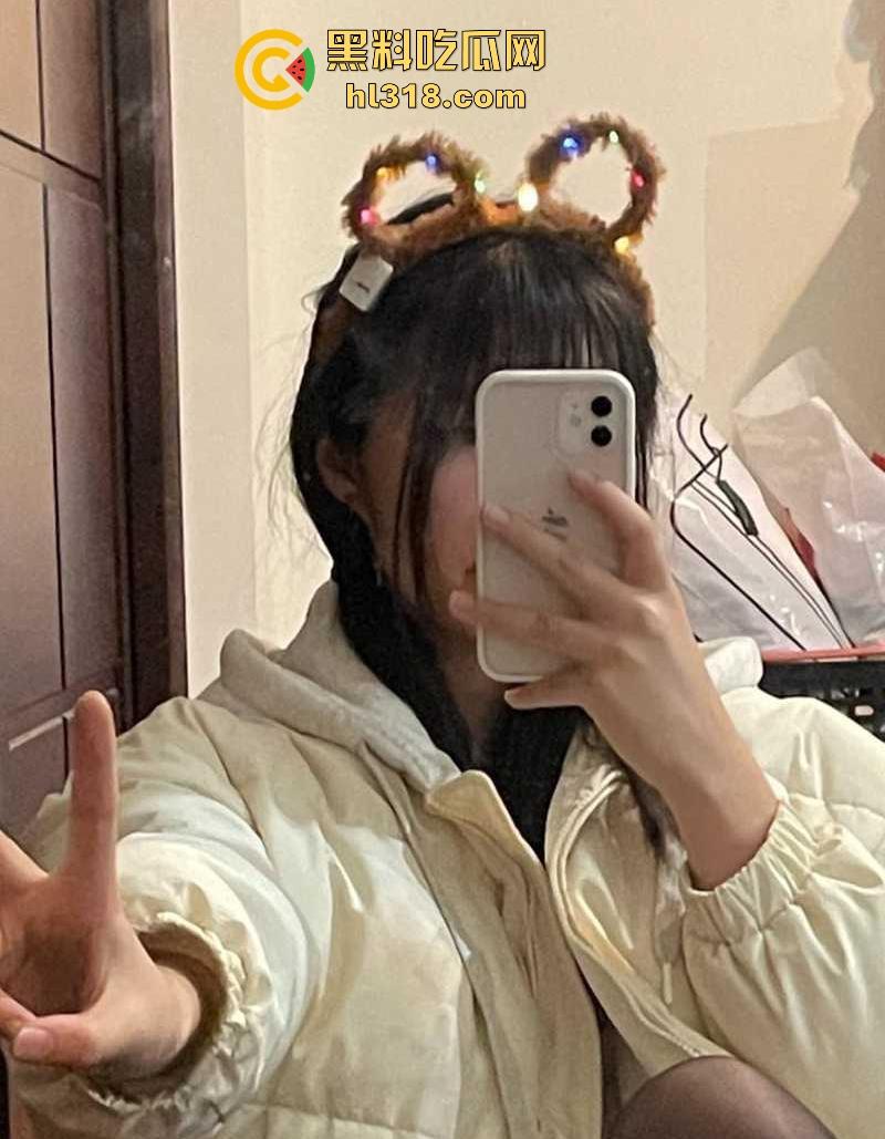 清纯反差婊【吕婧】不雅视频被前男友曝光流出,身材火辣淫劲十足,圆润巨乳诱惑爆表,被爆操直呼不够!-1