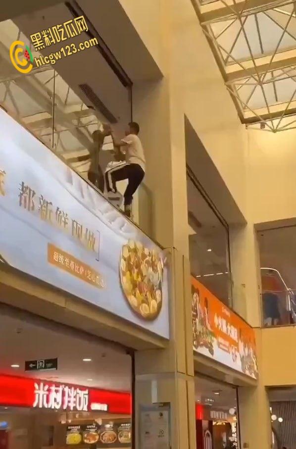 邯郸三中学生考550分,母亲不兑现承诺还动手,悲剧跳楼引发热议 !-3