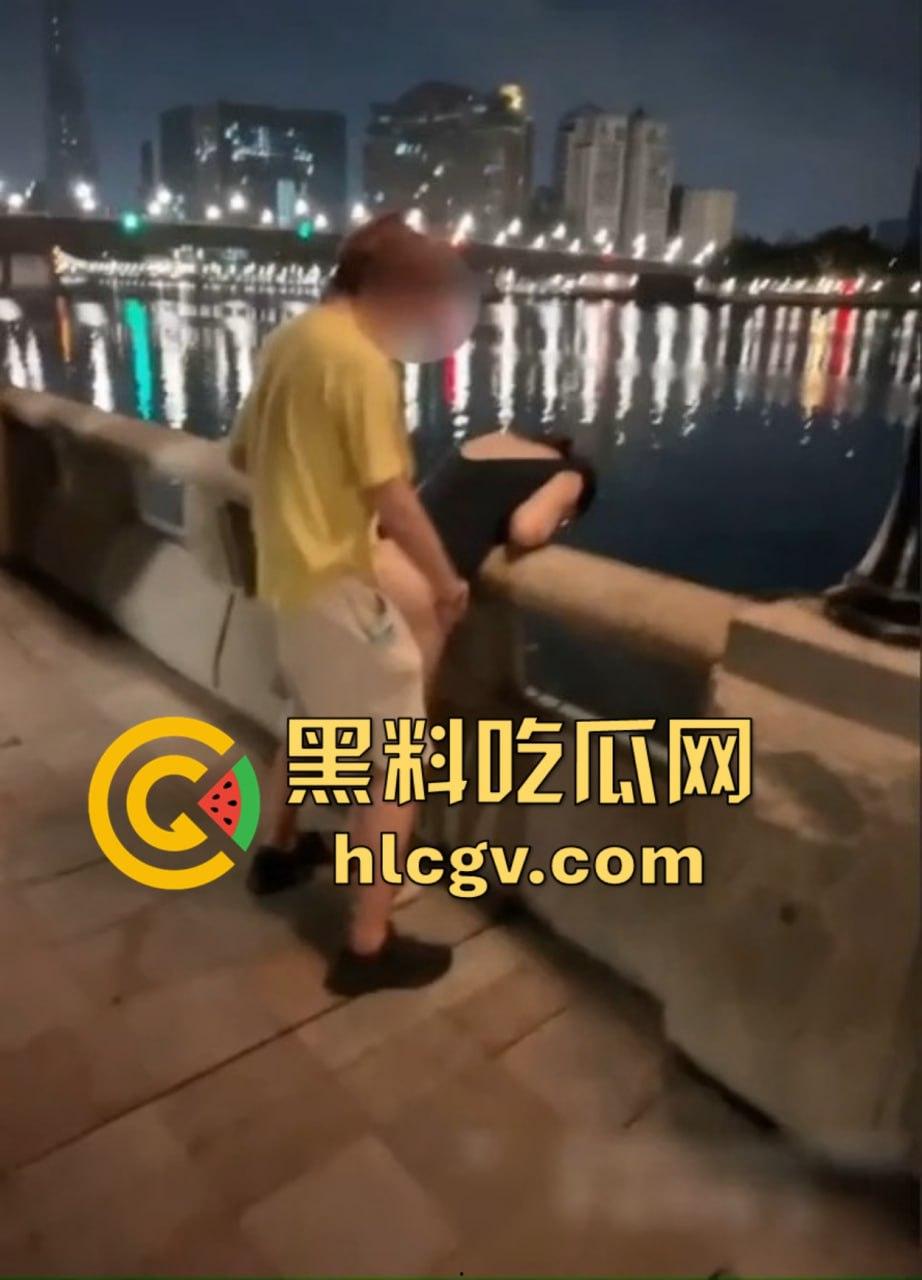 广州塔无套操B打卡骚操作！操B打卡猛如虎草到广州塔都黯然失色，兄弟化身提莫队长上岗随时喊撤！-8