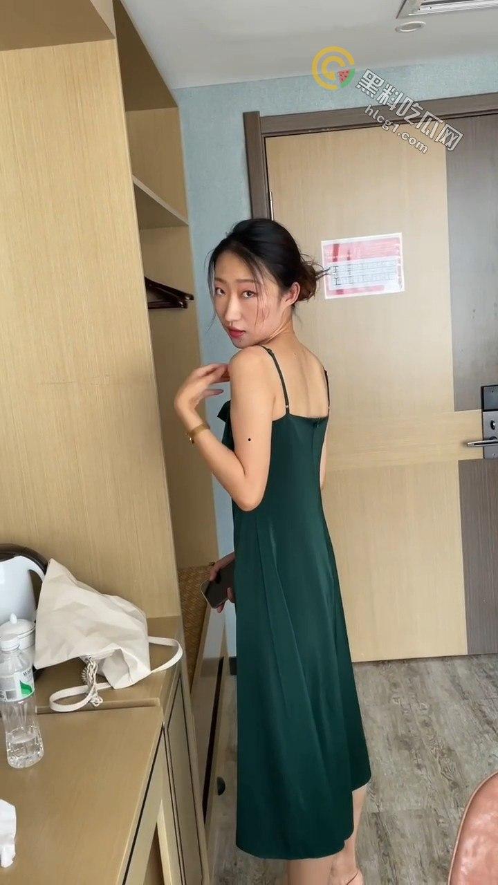 年度大瓜!长春电影学院薛佳欣与男友性爱视频泄露,私生活曝光引发热议!-1