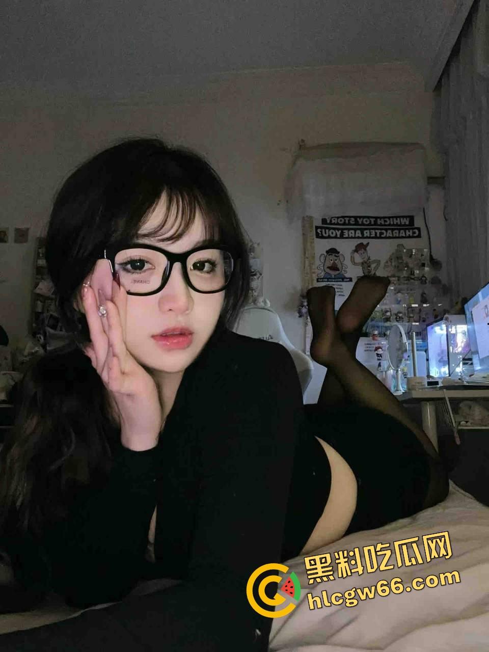 天津曼哈顿健身房惊现性价比私教,一手小钢炮不是在撸铁,就是在撸奶,会员全是来给他吃的!-3