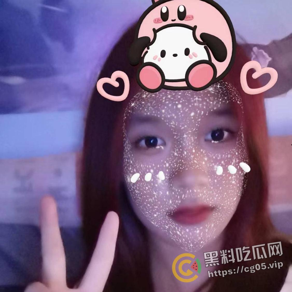 山东菏泽女高中生被大学生网调！娇嫩的小胸和粉嫩的小穴每日拍照打卡 这就是成功的男人吗-8