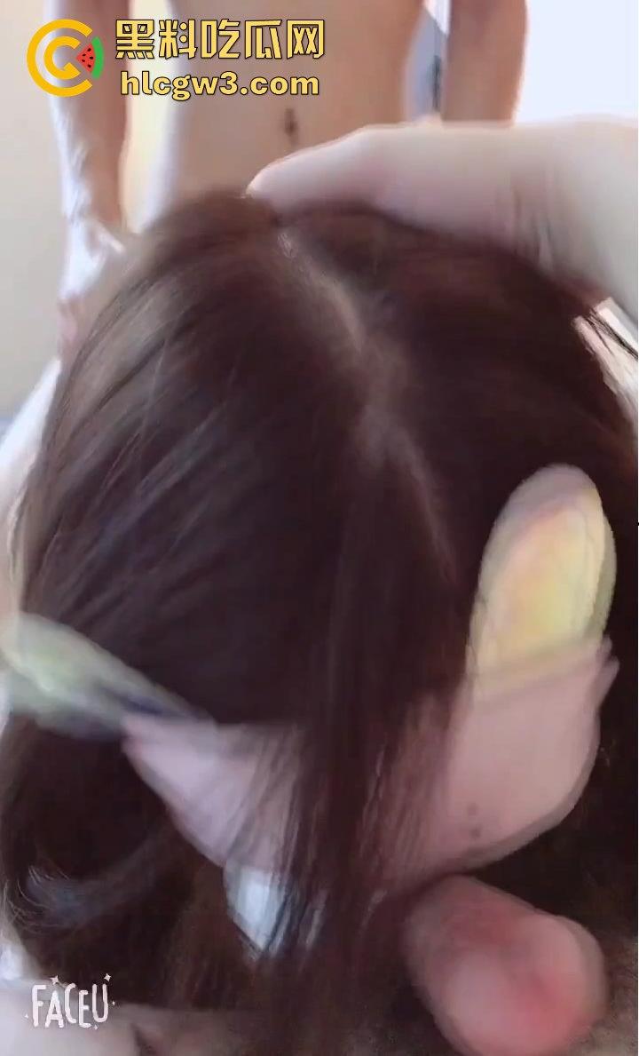 河北骚浪淫妻【王晓琳】大白天户外浪叫！裙底全裸露出，道具玩到高潮喷汁淫水四溢！独家爆料!-13