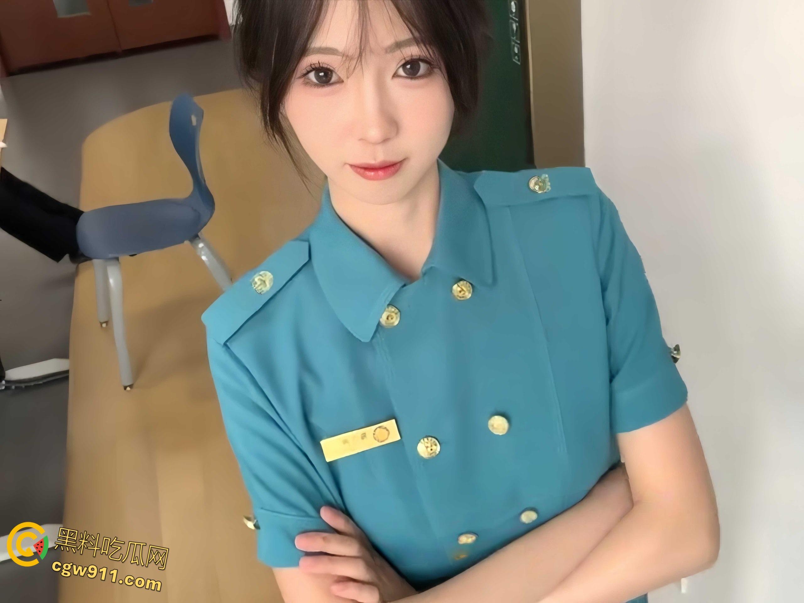 中国民航大学空乘专业【林薇】，173大长腿御姐水多逼紧，被男友镜子前各种姿势玩弄，天生的好炮架！-4