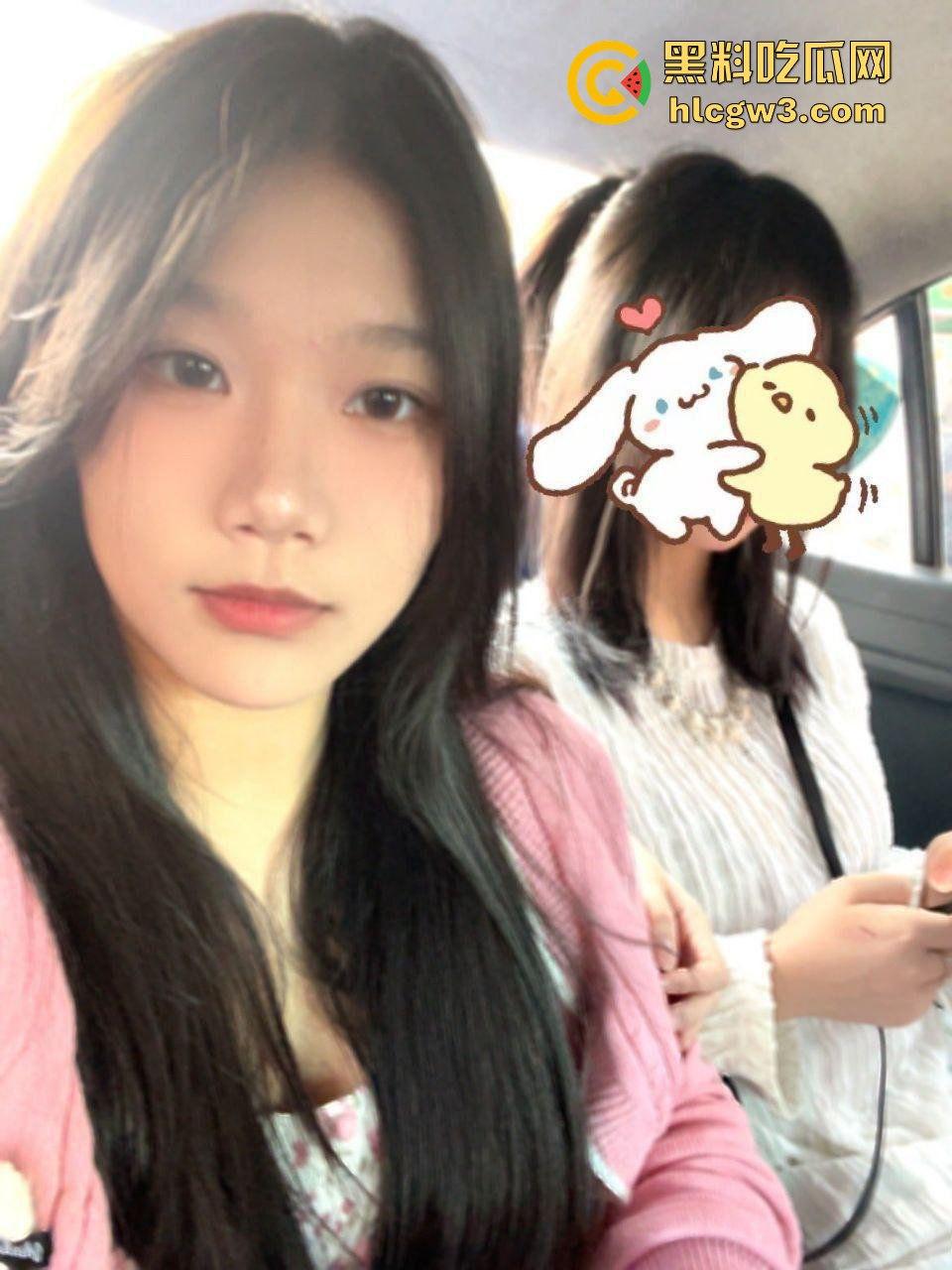 山西清纯女大学生【姜梦璇】私密资源疯传！清纯脸骚货魂，哥哥们的大鸡巴硬得像铁柱，简直玩明白了！-13