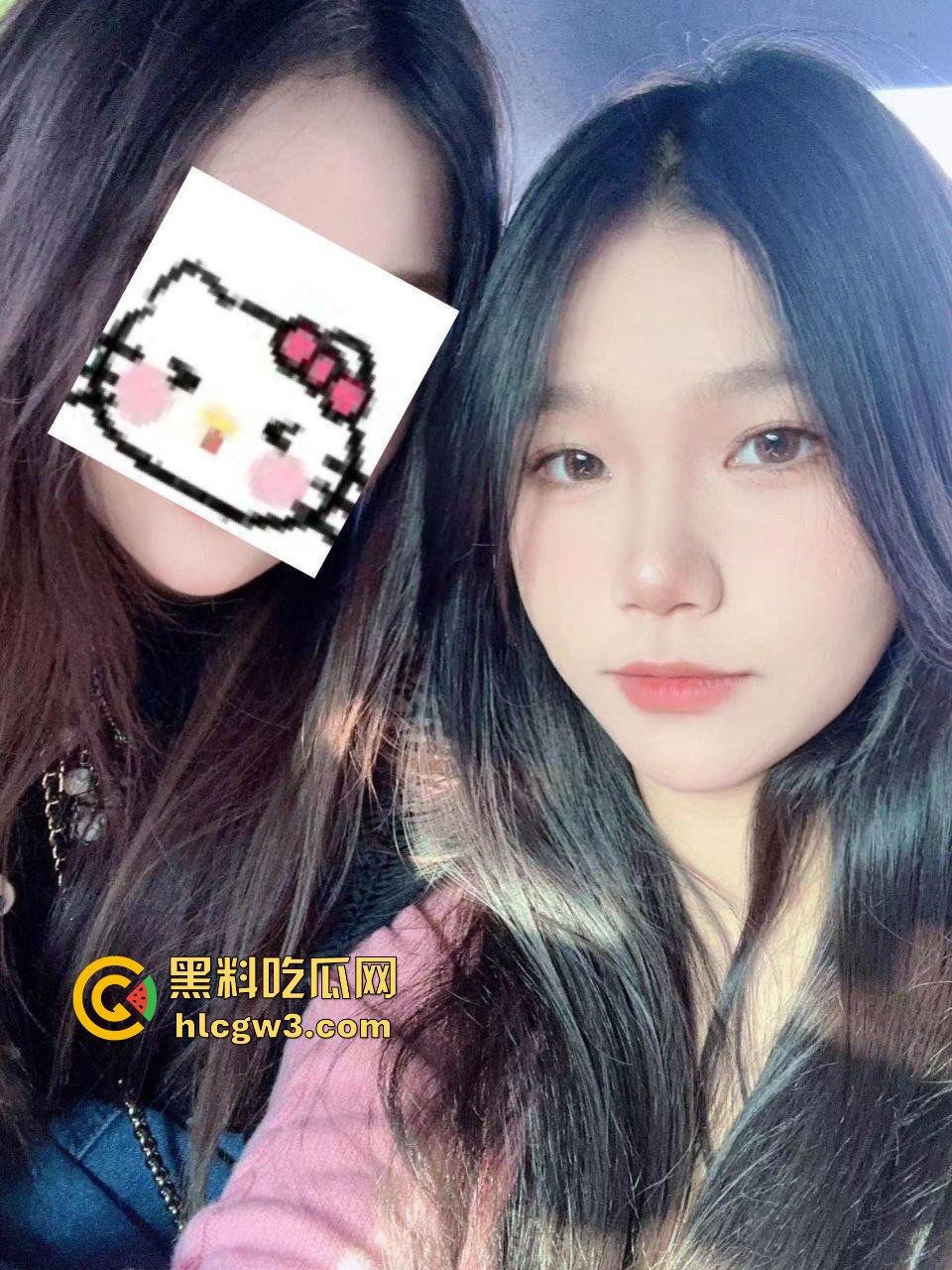 山西清纯女大学生【姜梦璇】私密资源疯传！清纯脸骚货魂，哥哥们的大鸡巴硬得像铁柱，简直玩明白了！-27