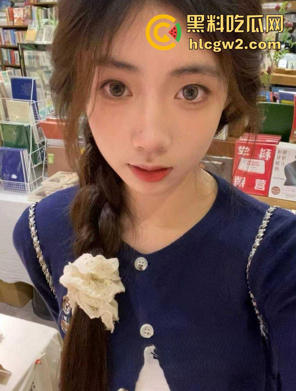 厦门永劫网瘾少女『方若瑶』被爆！骚得无药可救 全网最粉粉嫩鲍鱼被无套乱操，舔鸡巴舔到满脸精液！-12