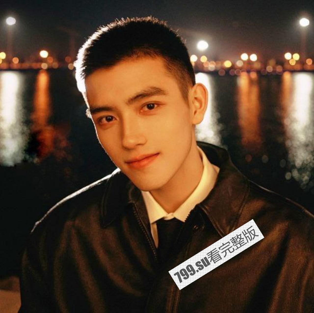 陈飞宇床照门 陈凯歌之子与已婚胡女士的床照 被人妻老公卖狗仔队报复!暴富? 网络疯传【19 分钟完整视频】-1