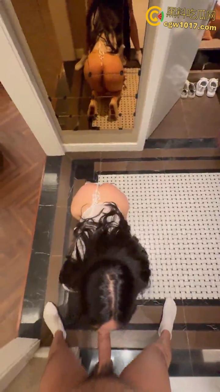 好久没见到姐姐了,临走时喝十个生鸡蛋,性感肉丝平底鞋,猛插姐姐一个小时,把姐姐下体失禁倒在床上抽搐 !-6