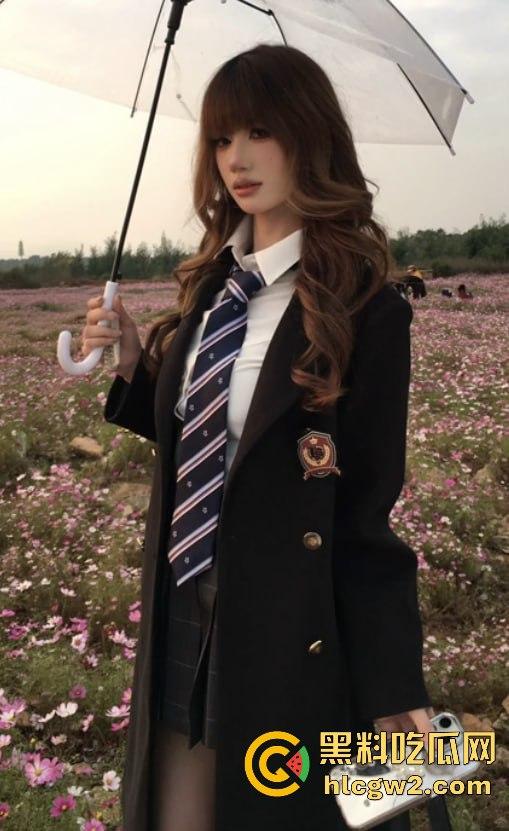 抖音百万粉丝网红【梁嘉蕊】现任前任爆料连连！约炮不停现男友面前还敢带节奏黑前任 真是个自带热搜体质！-14