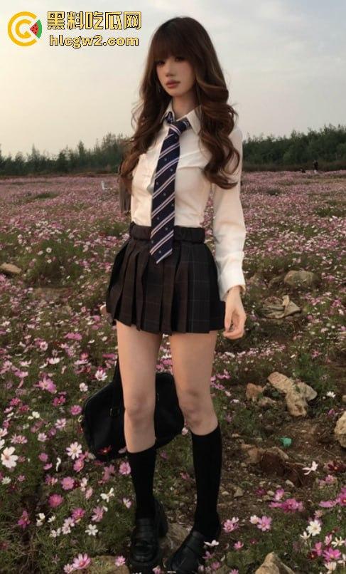 抖音百万粉丝网红【梁嘉蕊】现任前任爆料连连！约炮不停现男友面前还敢带节奏黑前任 真是个自带热搜体质！-21