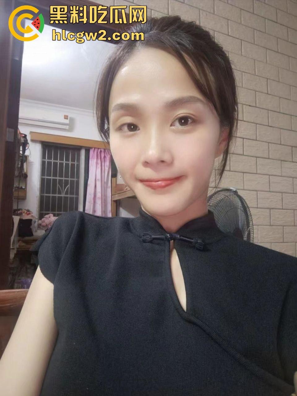 福建【郑雨桐】人妻反差震惊众人 表面端庄贤惠 私下性瘾超大 天天背着老公出去当出轨母狗！-10