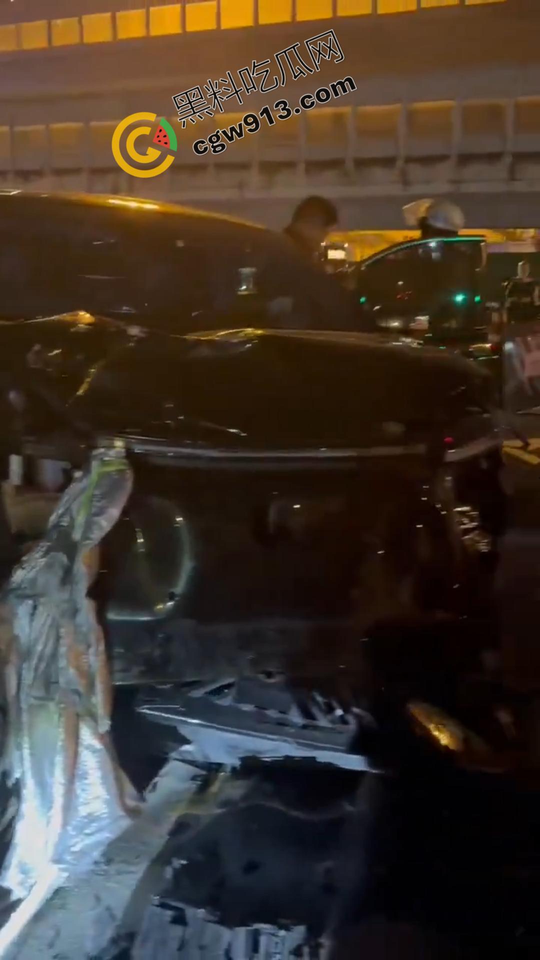 惨烈！广州海珠区悲剧车祸 6人受伤，幼童现场被无情撞倒，疲劳驾驶酿大祸！-12