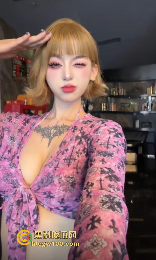 东莞女DJ水水真名『刘晓露』的捞女日记，金主曝光她出轨乱交内幕，下贱捞女毫无底线，骚的以为自己逼是金镶玉！-27