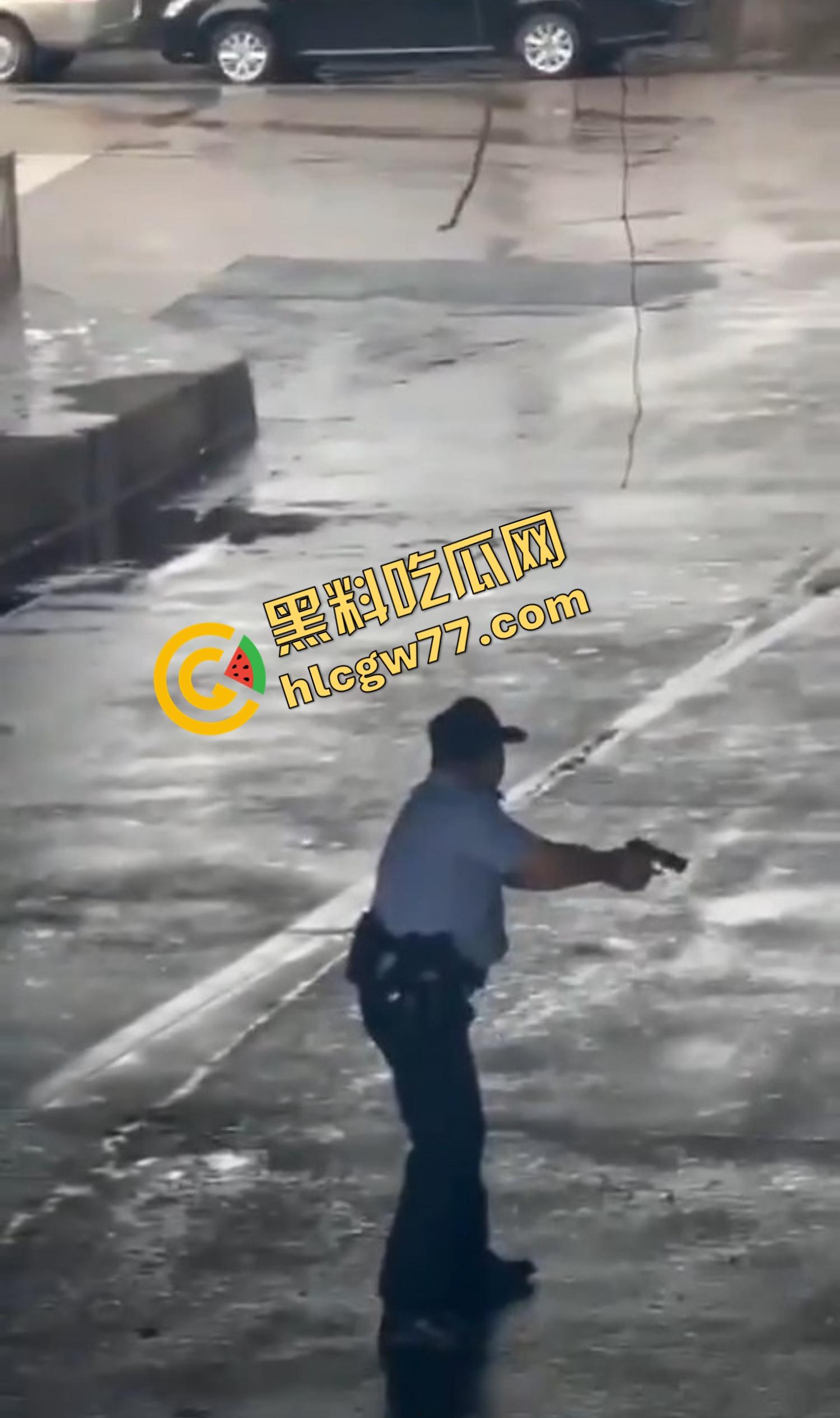 浙江台州街头突发枪击。毒贩持真枪当街开火，出租车司机中弹身亡娃也遭殃，这年头还能让警察叔叔吃花生米？-18