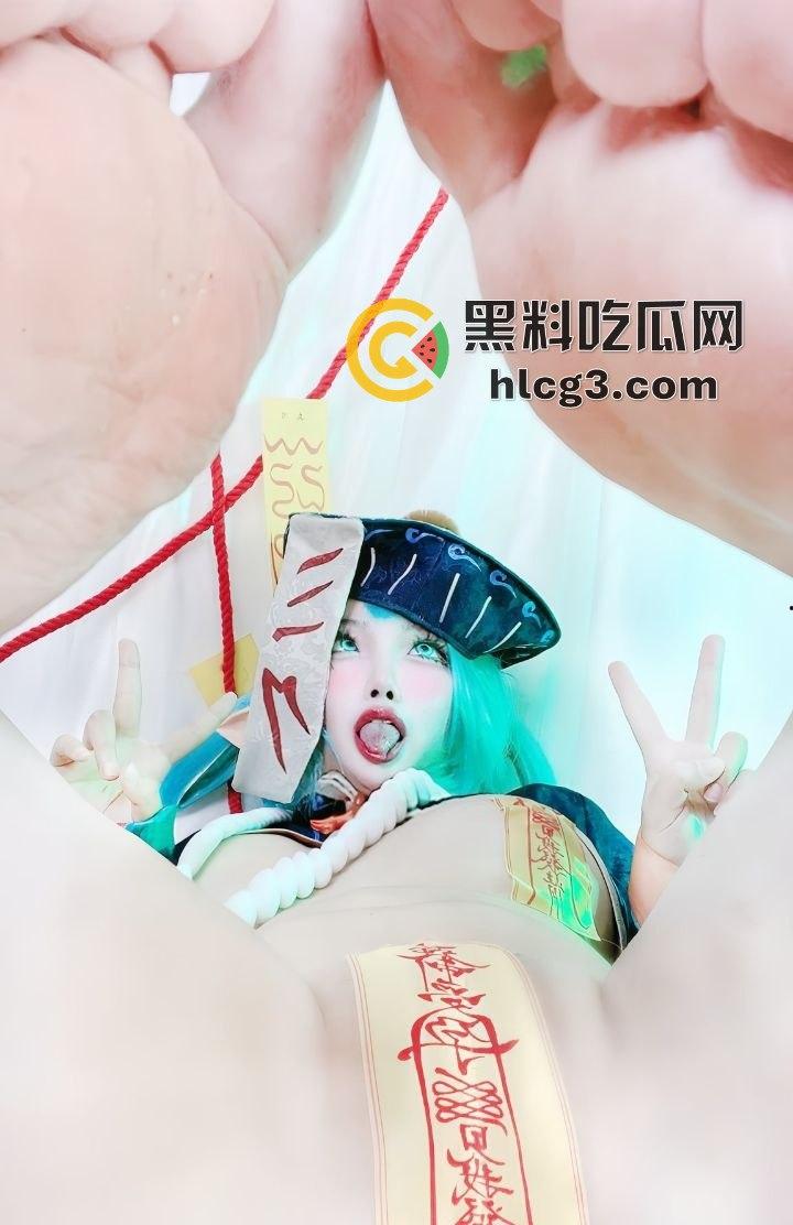 推特大尺度美少女筱田甜，性感裸舞私拍原图视频流出，清纯与淫荡的瞬间切换，美乳丰臀COS僵尸-6