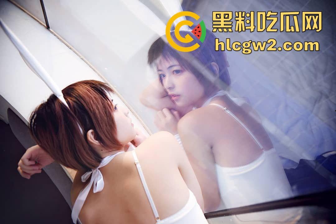 清纯嫩模【小黑喵】惨遭前男友曝光!性爱影片流出,反差太大看得人欲火焚身!-3