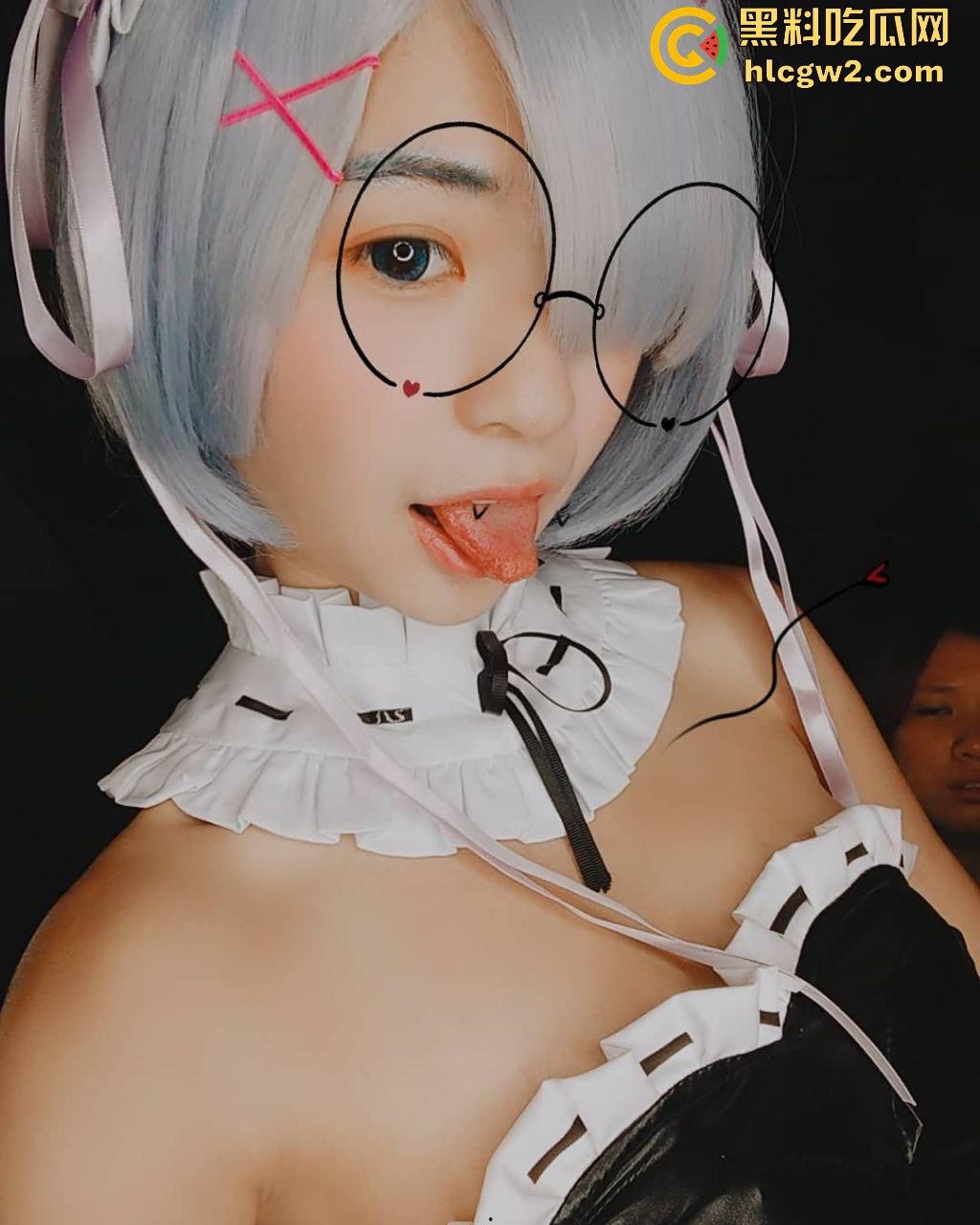 清纯嫩模【小黑喵】惨遭前男友曝光!性爱影片流出,反差太大看得人欲火焚身!-13