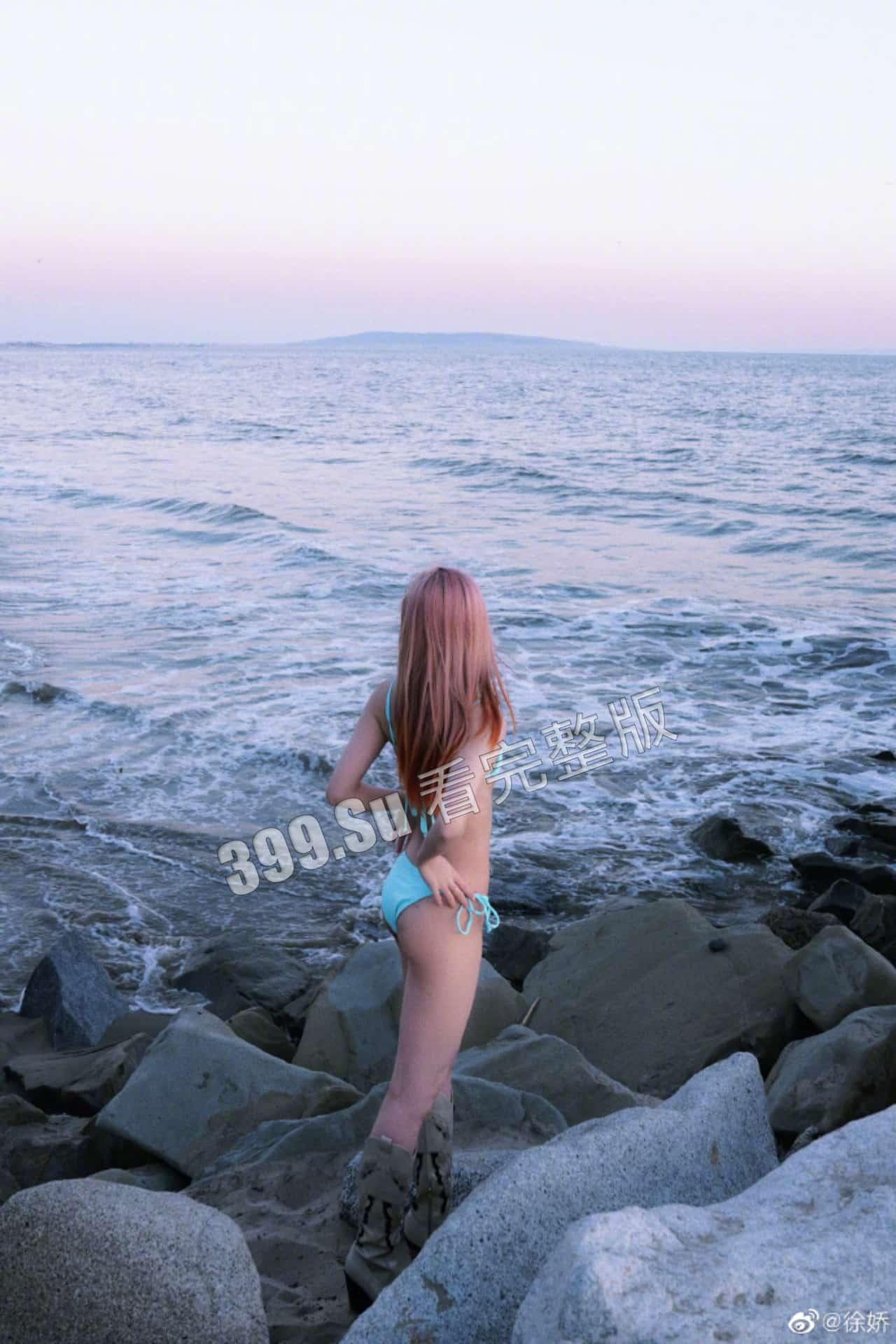 长江七号童星徐娇晒泳装，回应质疑：我很喜欢我的身体，大大方方的展示给大家看  瓜友们觉得这身材怎么样-8